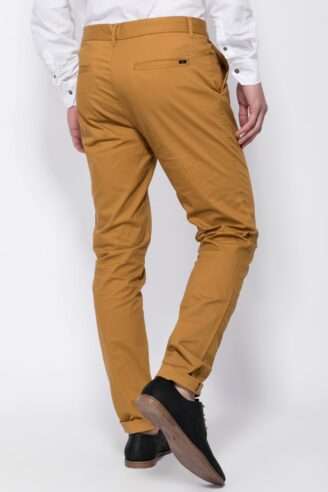 מכנס צ'ינו בסיסי רגל צרה