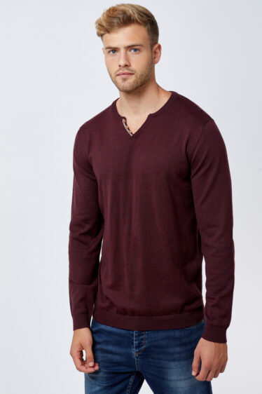 סריג בייסיק צווארון ספליט עם פס