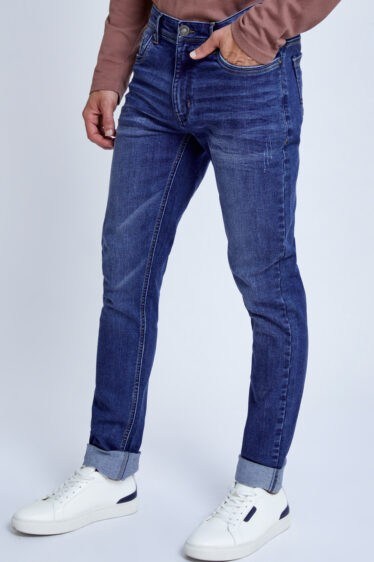 מכנס ג'ינס עם שטיפה