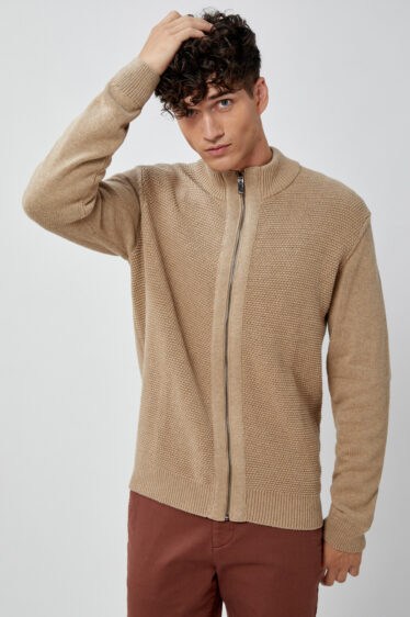 סוודר סריגת ואפל עם רוכסן