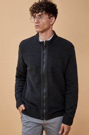 סוודר סריגת ואפל עם רוכסן