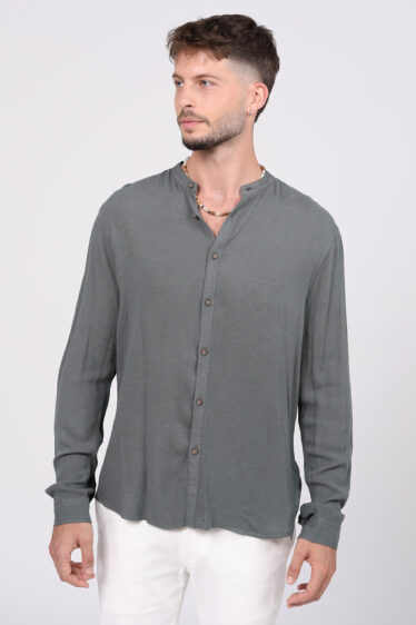 חולצה מכופתרת צווארון סיני שילוב במראה פשתן