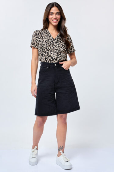 ברמודה ג'ינס