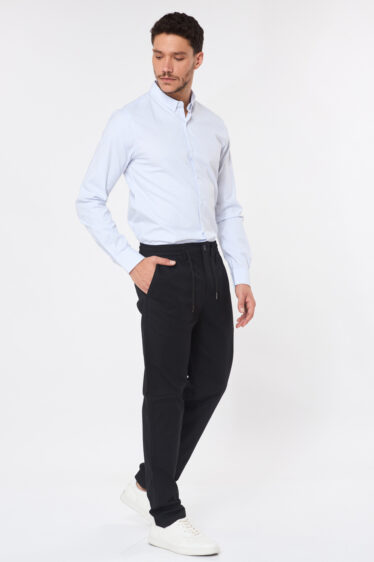 חולצה מכופתרת צרה לייקרה טקסטורה - אפרפר בהיר