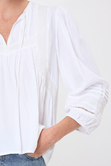 חולצת בוהו בשילוב רקמה - לבן
