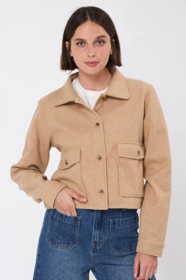 מעיל Crop  מכופתר - חום מלנז'