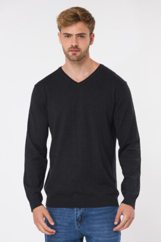 סריג בייסיק צווארון וי – פחם כהה zip 2 סריג בייסיק צווארון וי - פחם כהה