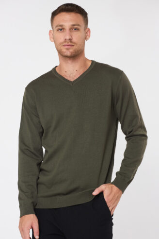 סריג בייסיק צווארון וי – זית zip 2 סריג בייסיק צווארון וי - זית