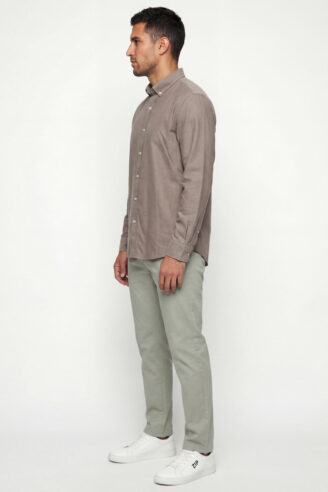 חולצה מכופתרת אוקספורד קלאסית