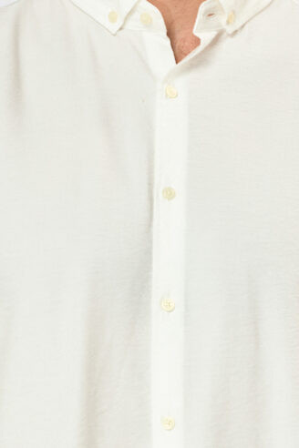 חולצה מכופתרת אפקט קמטים