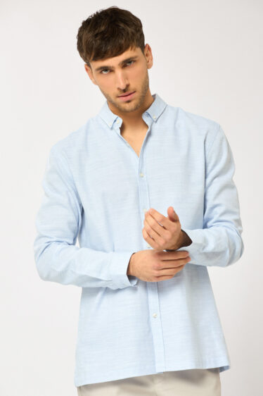 חולצה מכופתרת RAW - תכלת