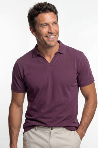 חולצת פולו פיקה ספליט - סגול חולצת פולו פיקה ספליט - סגול