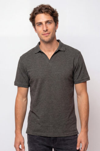 חולצת פולו פיקה ספליט - חום מלנש חולצת פולו פיקה ספליט - חום מלנש