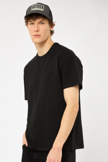 חולצת טי seersuck - שחור