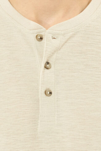 חולצת טי כפתורים jacquard light - אופוייט