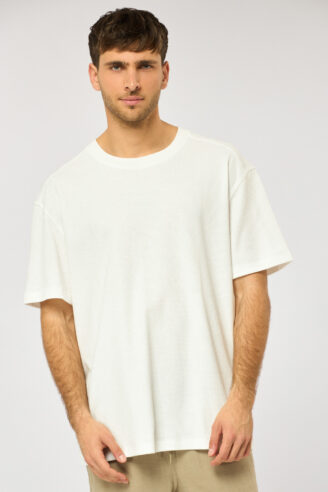 טי ואפל בוקסי - לבן טי ואפל בוקסי - לבן