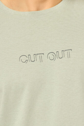 חולצת טי הדפס'Cut Out' - ירקרק בהיר