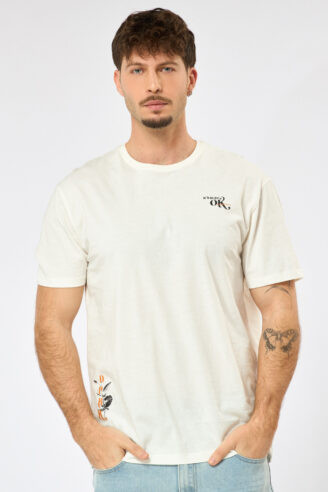 חולצת טי הדפס פרחוני - לבן