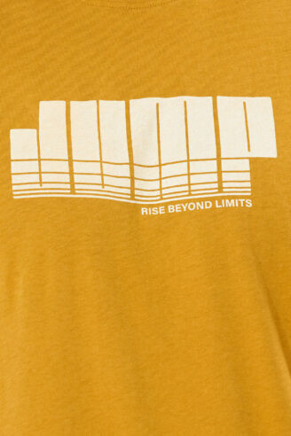 חולצת טי הדפס ספורטיבי - חרדל