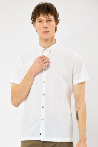 חולצה מכופתרת במבו