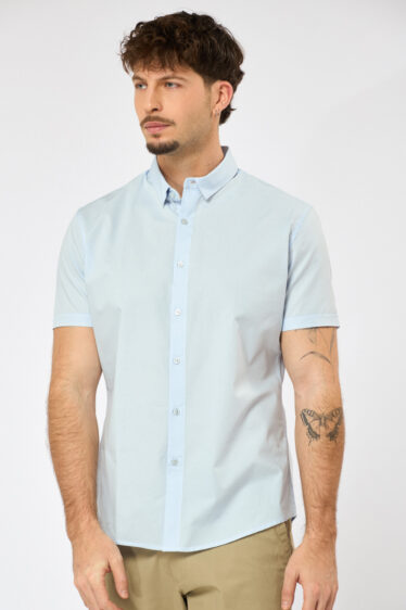 חולצה מכופתרת טקסטורת רוחב