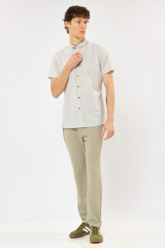 חולצה מכופתרת טקסטורה בשילוב פשתן - אפור בהיר