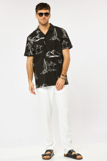 חולצה מכופתרת הדפס איורי - שחור