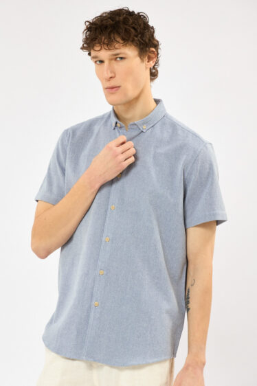 חולצה מכופתרת RAW - כחול בהיר