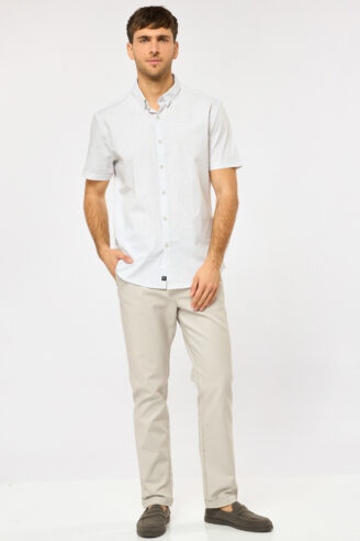 חולצה מכופתרת טקסטורת גריד - אפור בהיר