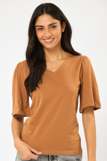 חולצת V חלקה עם שרוולים מעוצבים - חום