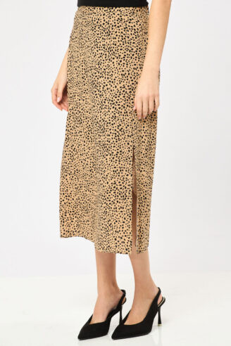 חצאית מידי עם שליץ צידי