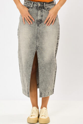 חצאית ג'ינס סופר טרנד