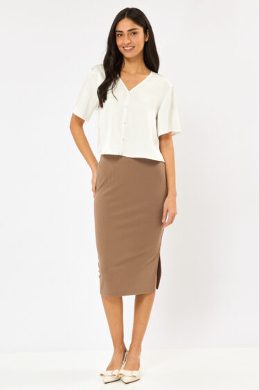 חצאית מידי עפרון