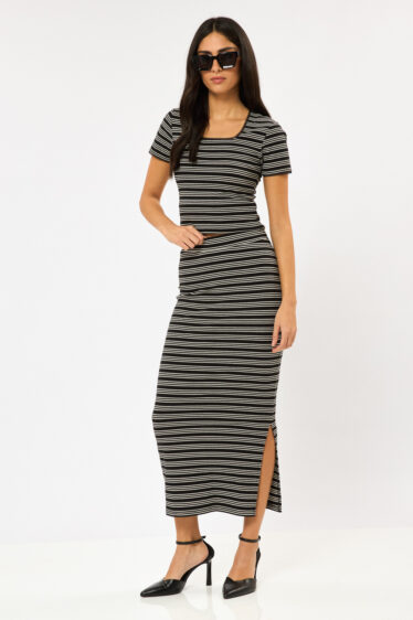 חצאית פסים עפרון