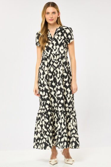 שמלה מודפסת בגזרת קומות