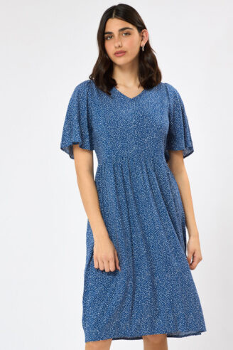 שמלה מודפסת עם צווארון V