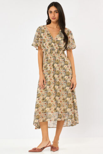 שמלה מודפסת בגזרת מעטפת