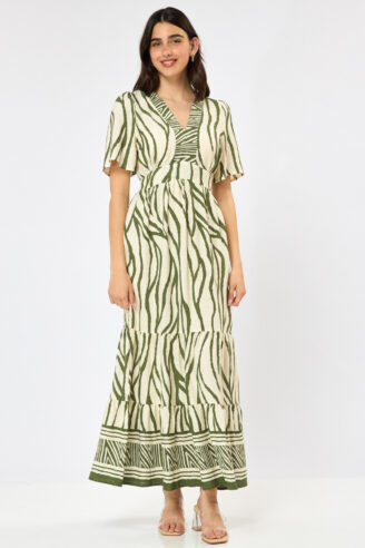 שמלה מודפסת בסגנון אתני אקלקטי