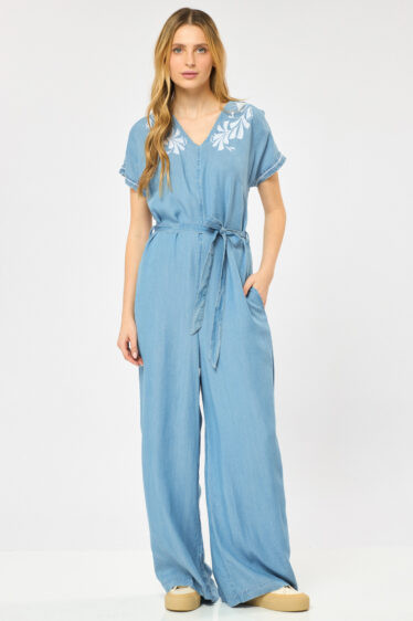 אוברול במראה ג'ינס