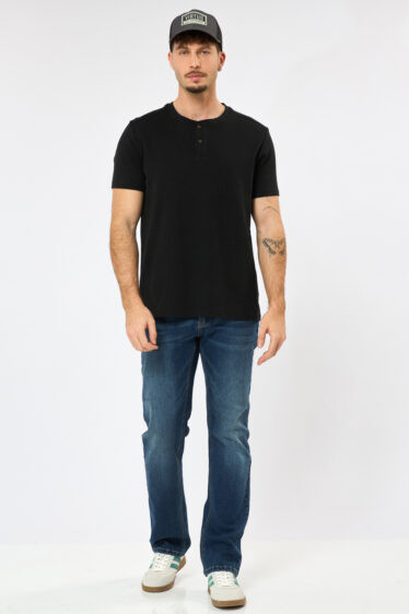 ג’ינס בסיסי רחב