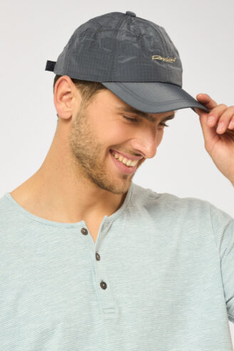 כובע גברים מצחייה עם רקמה כובע גברים מצחייה עם רקמה