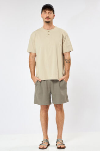 חולצת טי כותנה סבא כפתורים - אבן