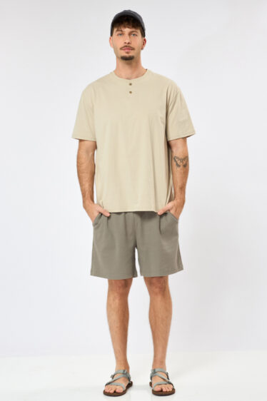 חולצת טי כותנה סבא כפתורים - אבן