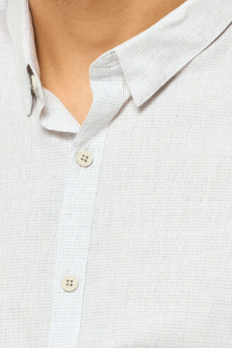 חולצה מכופתרת טקסטורת גריד - אפור בהיר